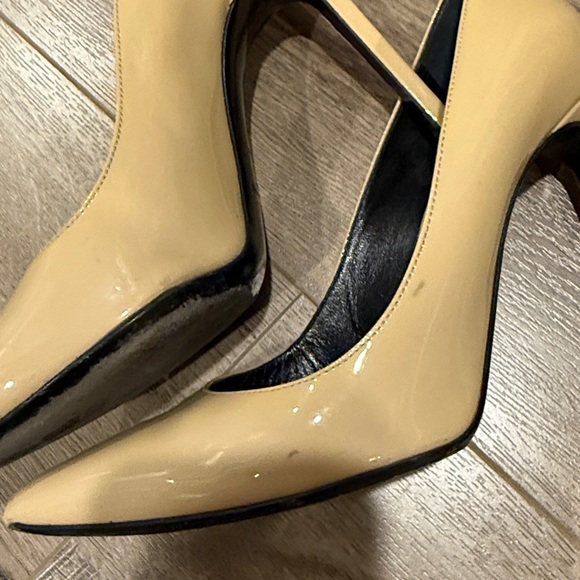 Saint Laurent Cream Women's Heels - Picture 6 of 7